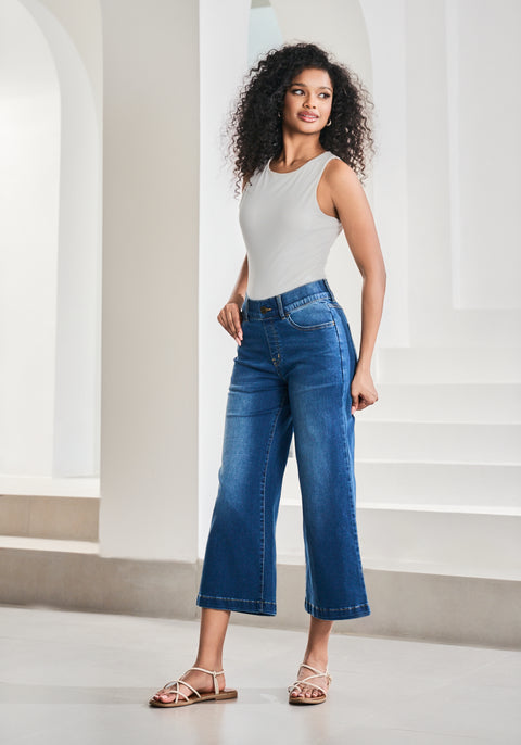 Signature Mid-Rise Denim | Wide-Leg Crop (Alamo Wash) - Final Sale
