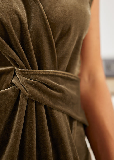 LuxeVelvet Twist-Front Cap Sleeve (Mushroom)