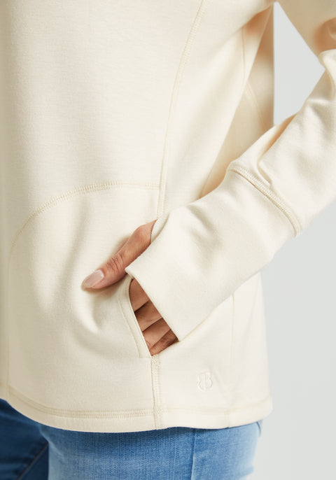 AirFlex V-Neck Pocket Detail Top (Ivory)